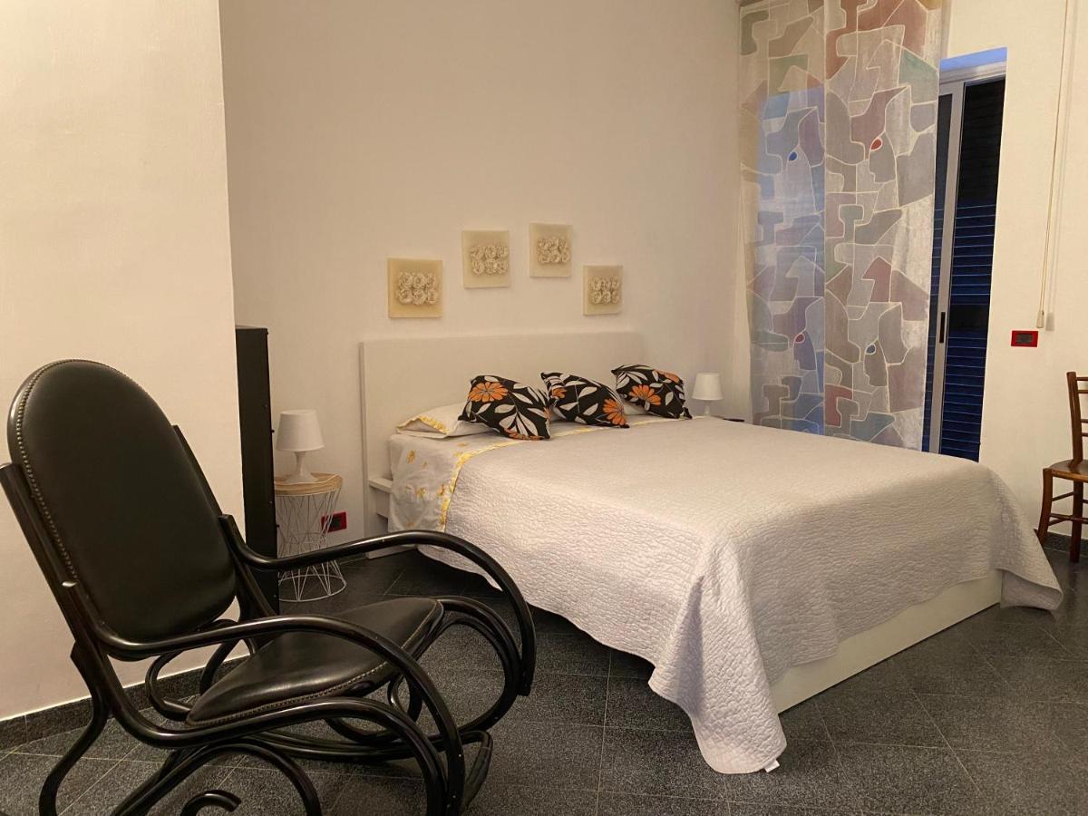 Dimora Nina Bed & Breakfast Sannicandro di Bari Eksteriør bilde