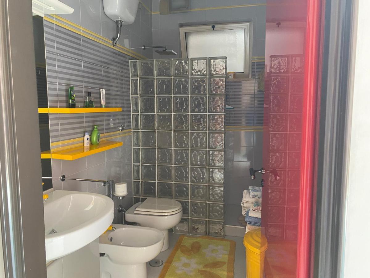 Dimora Nina Bed & Breakfast Sannicandro di Bari Eksteriør bilde